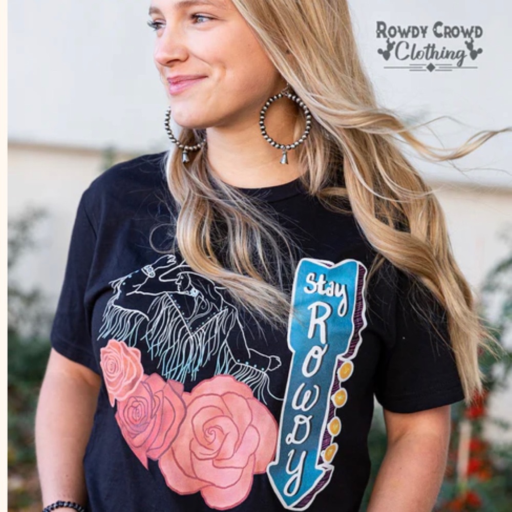 💘💘Rowdy Crowd Western Tee💘💘